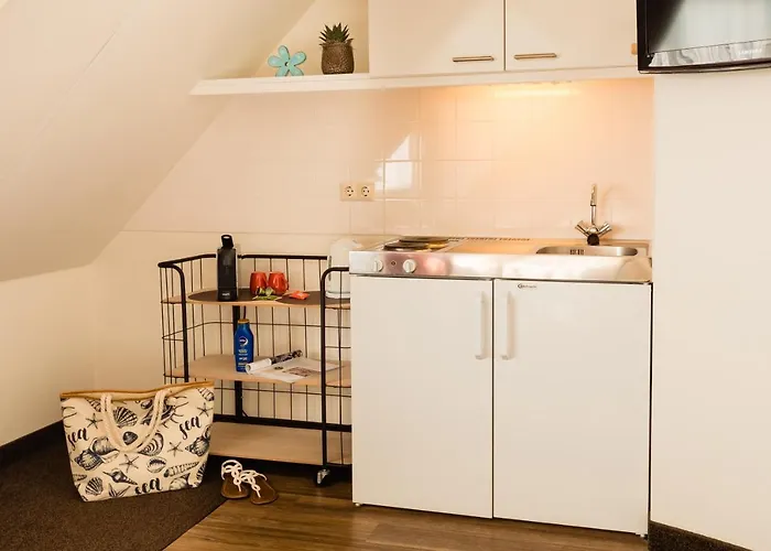 فندق Sleeping By Beelen