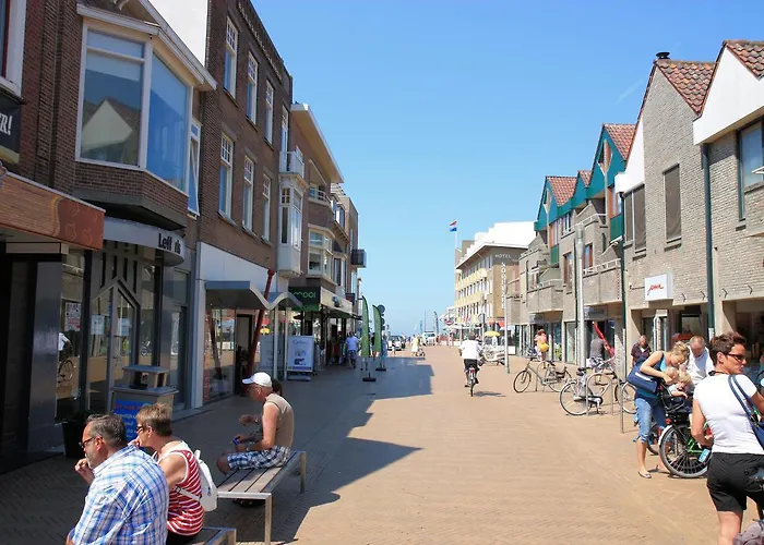 Sleeping By Van Beelen Katwijk aan Zee