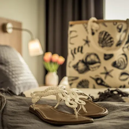 Sleeping By Van Beelen Katwijk aan Zee